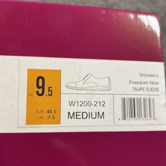 Cream Suede Loafers with Rounded Toe and Versatile Design - Picture 9 of 9